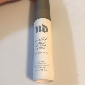 Urban Decay Setting Spray